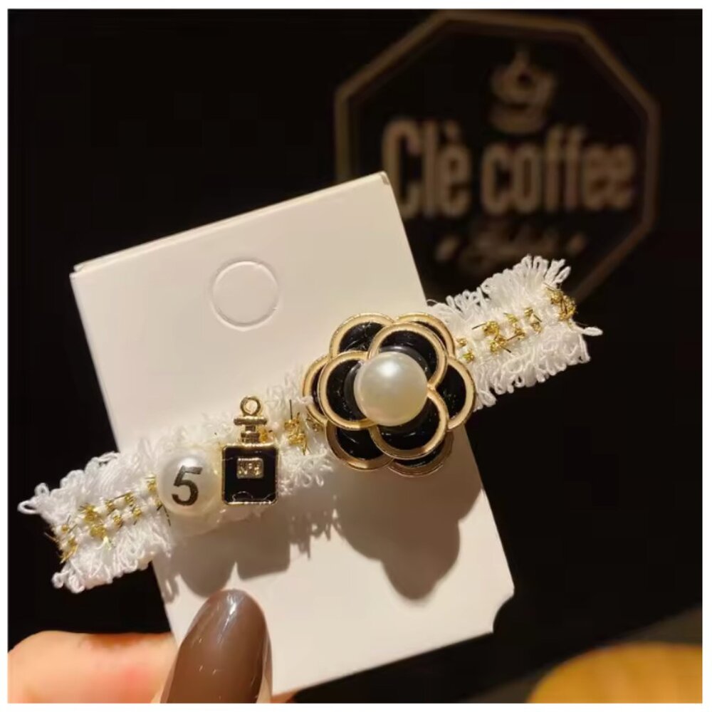 Elegant White and Black Hair Accessory